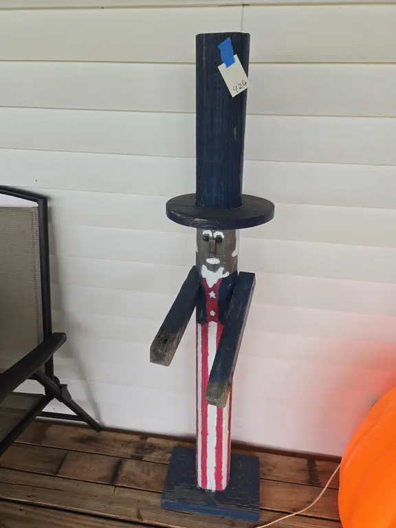 Wooden uncle sam statue