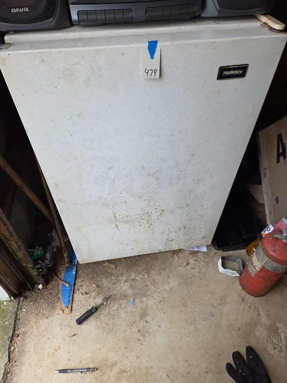 Holiday apartment size freezer