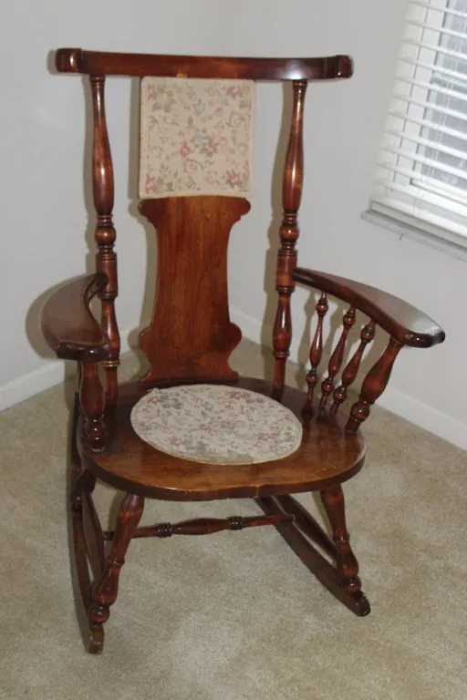 Colonial Rocking Chair