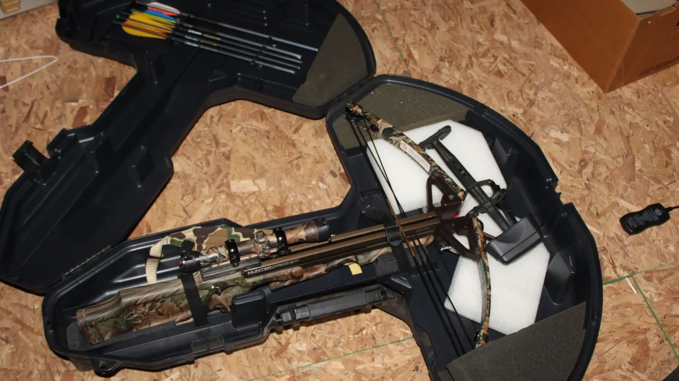 Compound Bow & Case