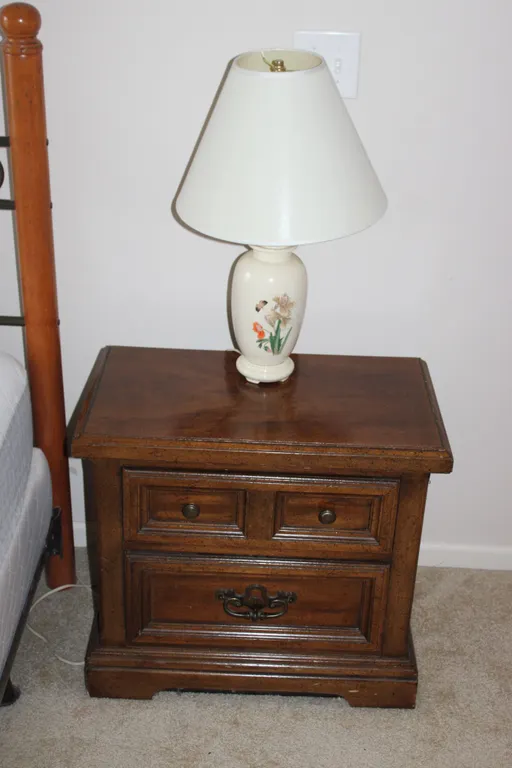 Nightstand & Floral Table Lamp