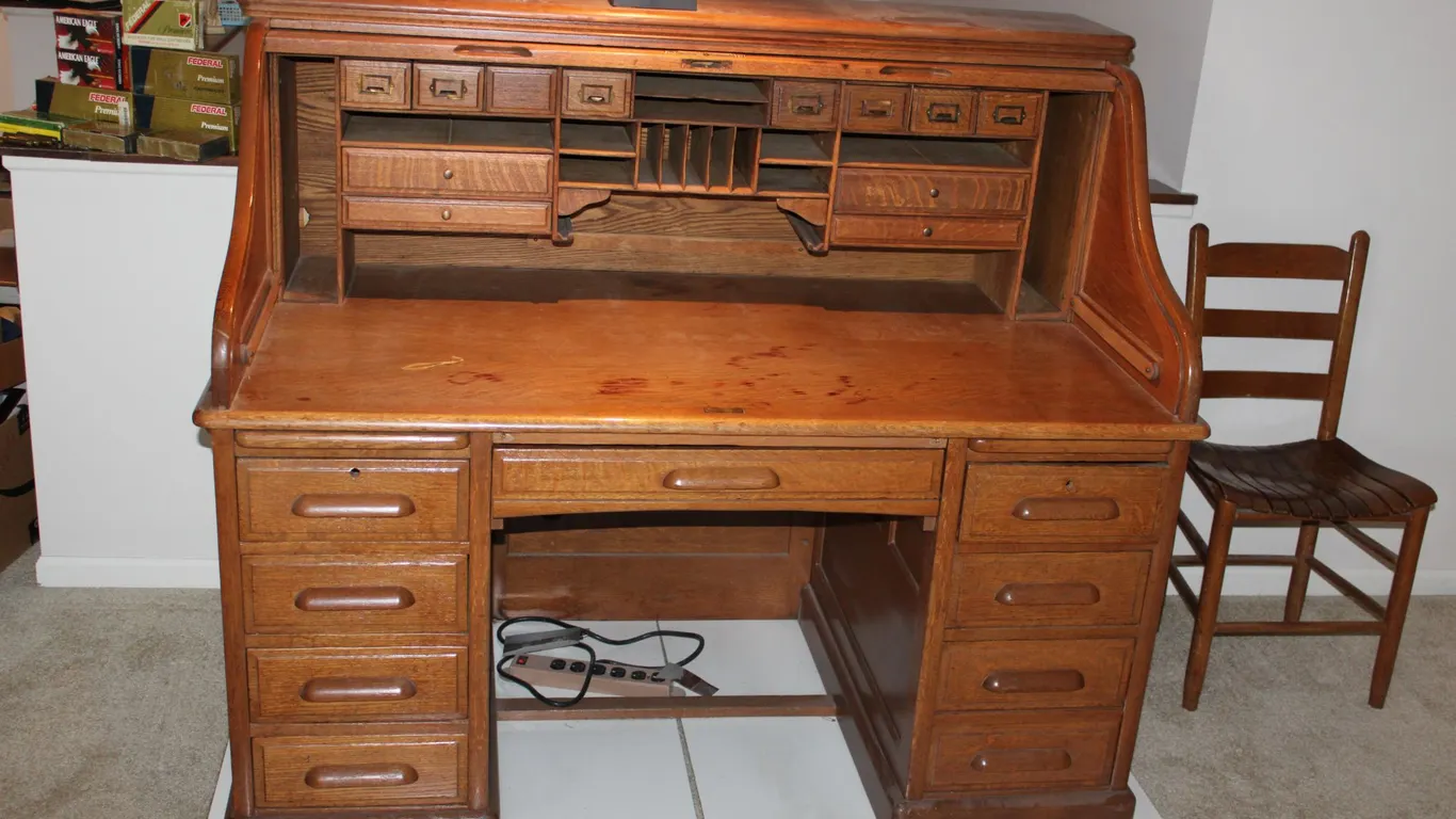 Oak Rolltop Desk