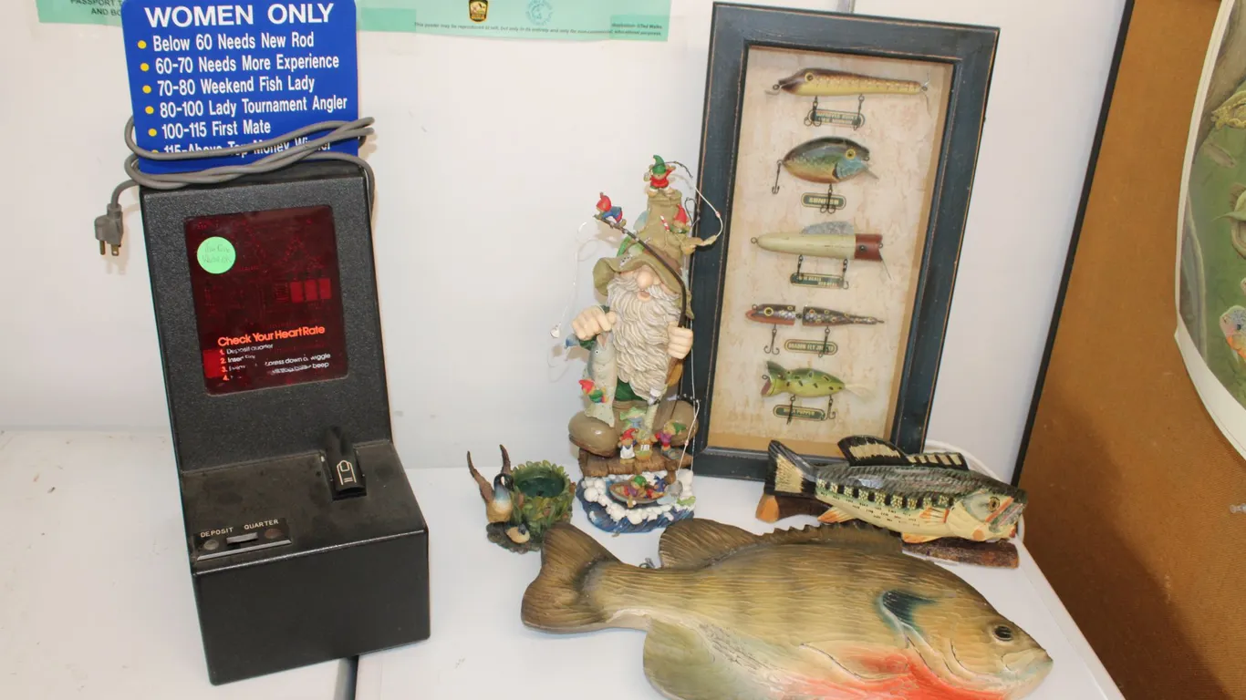 Fishing Décor