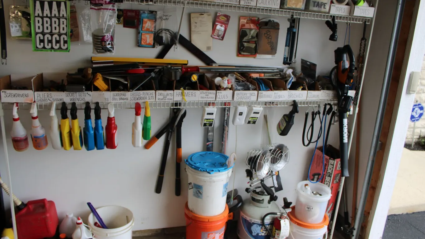 Garage Tools & Supplies