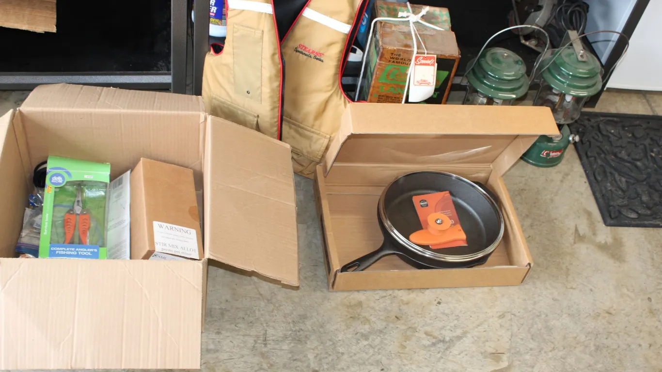 Fishing & Camping Equipment