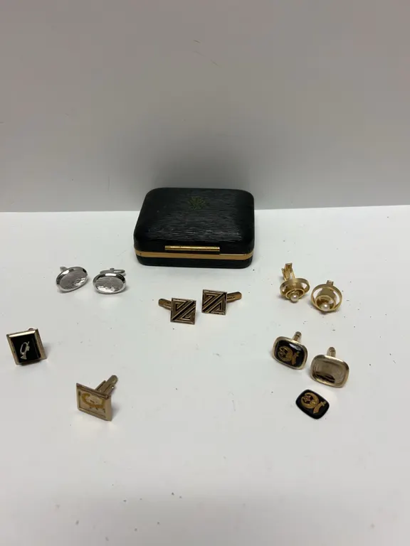 Cufflinks and Tie Tacks with Storage Box