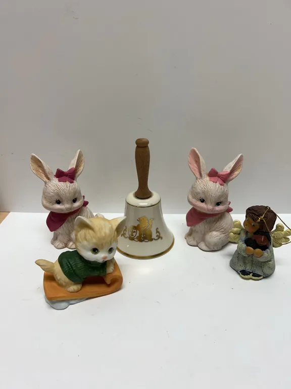 Enesco Figurines, Pickard Bell, Zondervan Angel Lot
