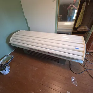 Wolf systems 24 bulb tanning bed