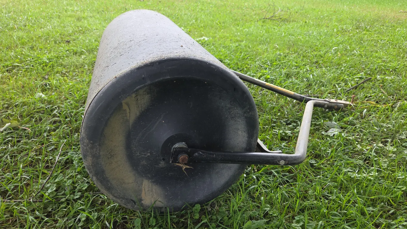 Lawn roller