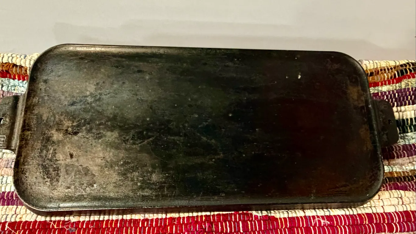 Vintage Griswold #9 Rectangular Griddle