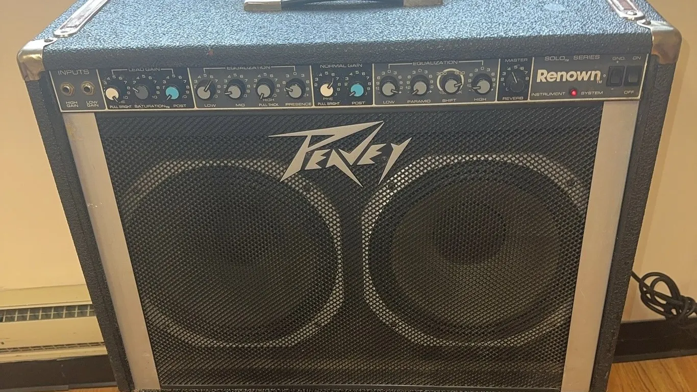 PEAVEY amp-Renown Solo Series