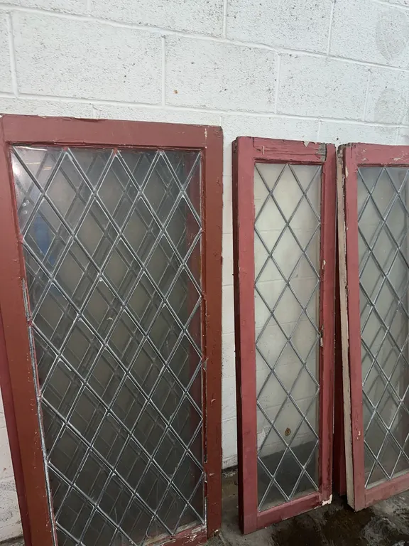 Lead glass window sashes –15