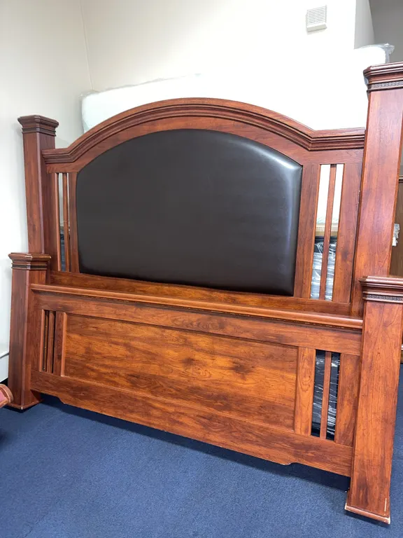 Gorgeous, dramatic king size bed