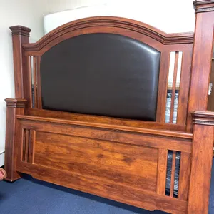 Gorgeous, dramatic king size bed