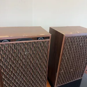 Vintage SANSUI Speakers