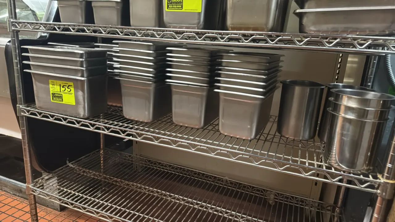 Stainless steel 1/4-size food insert pans and round inserts. Constructed of stainless steel. Features 6" deep 1/4-size steam table pans and 5" x 5 1/2
