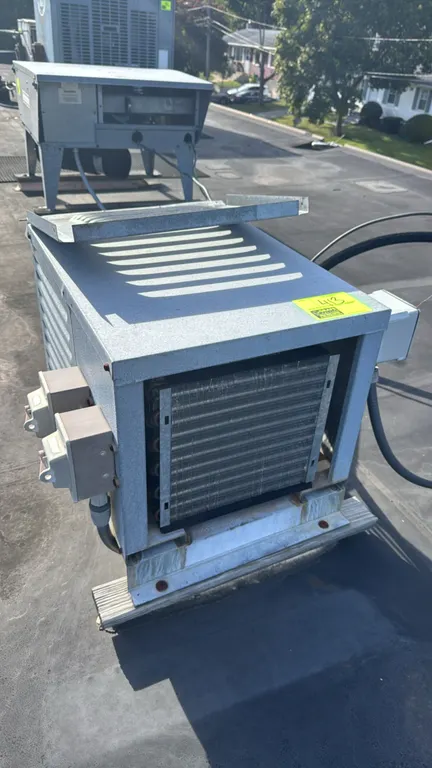Kool Star TC-100 rooftop condensing unit. Fitted with a 2022 Emerson Copeland RST45C1E-IAA-102 compressor, finned condenser coil, pressure controls, a