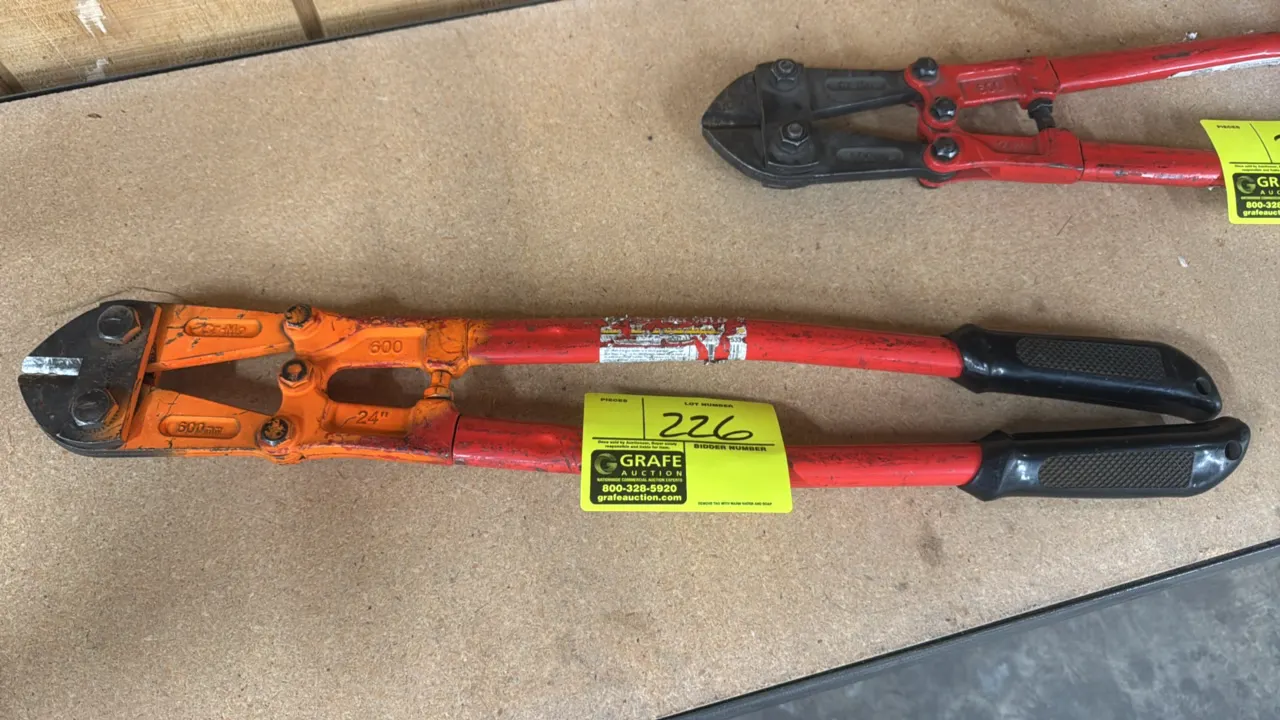 24" bolt cutters. Features Cr-Mo steel cutting jaws, tubular handles, and textured rubber grips. 24"L.