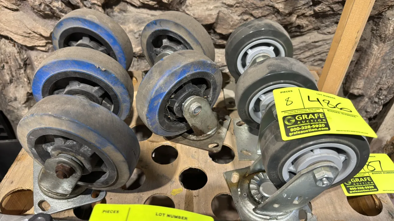 Assorted 5" and 6" plate casters. Features synthetic tread wheels and metal top mounting plates. Includes swivel and rigid designs.