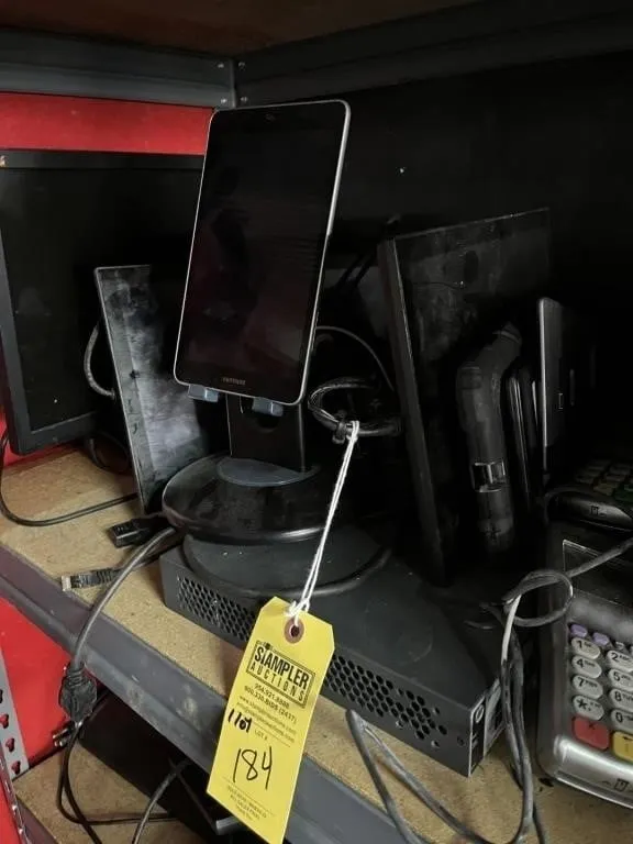 POS SYSTEM WITH 2 CASH BOXES, 6 STATIONS, 2 PADS,