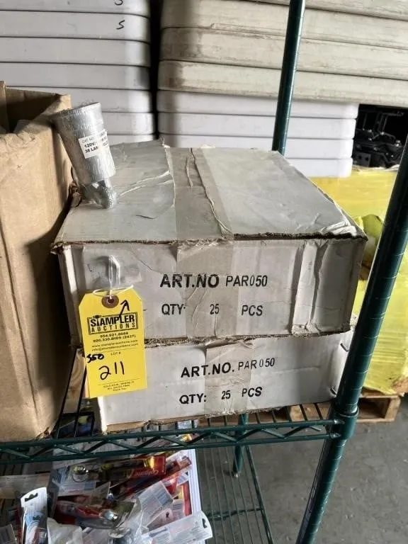 LAMP HOLDERS - 120V / 150W (NEW)
