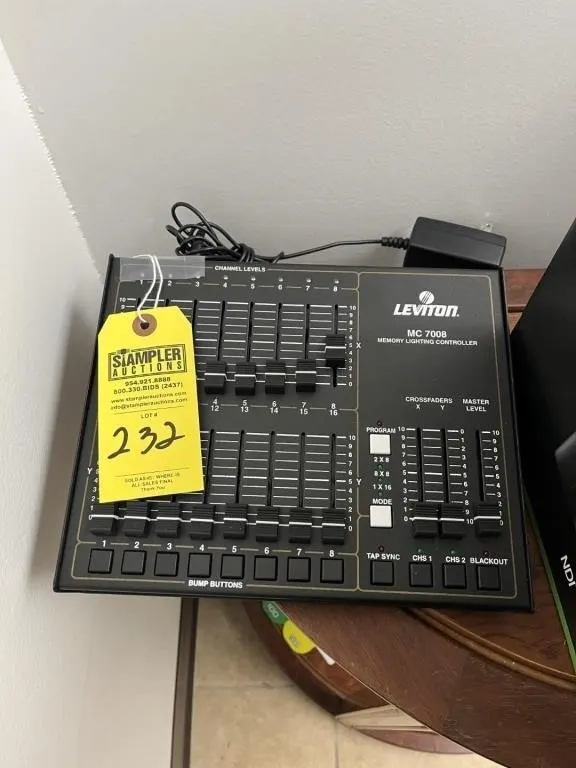 LEVITRON NC7008 MEMORY LIGHTING CONTROLLER