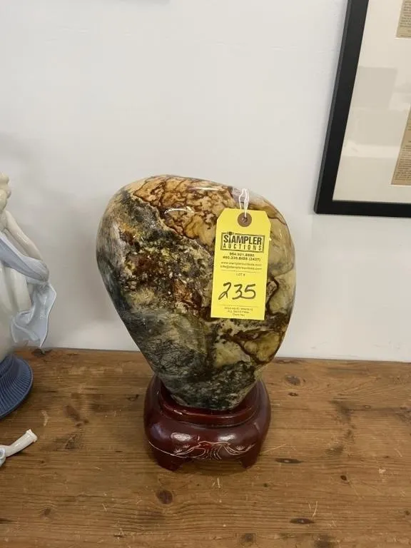 DECOR - MULTI COLOR STONE ON BASE