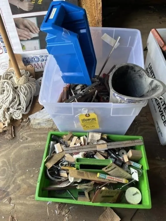 STORAGE CONTANERS OF TOOLS - DRILL BITS, TAPE MEAS