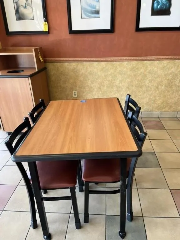 ASSORTED TABLES - 11- 2-TOP TABLES / 1- 4-TOP TABL