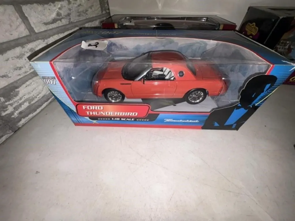 FORD THUNDERBIRD