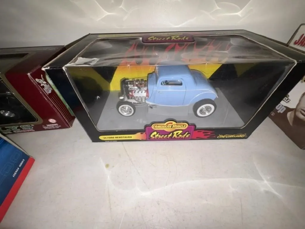 STREET RODS '34 FORD NEWSTALGIA
