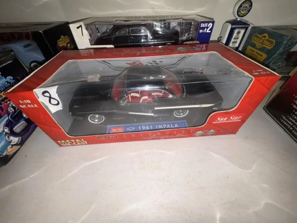 1961 CHEVY IMPALA