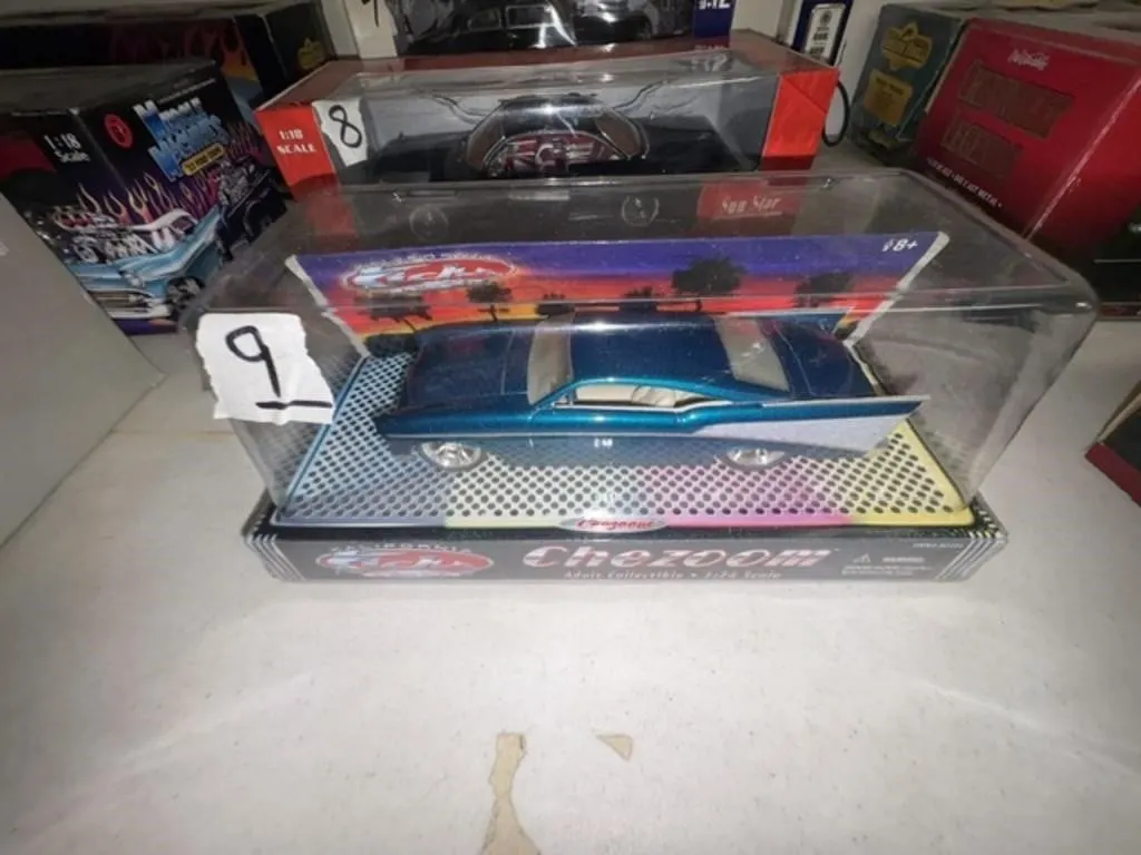 CHEZOOM 1957 CHEVY 1:24 SCALE
