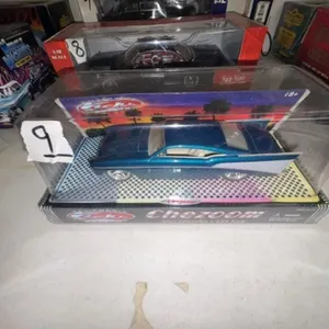 CHEZOOM  1957 CHEVY 1:24 SCALE