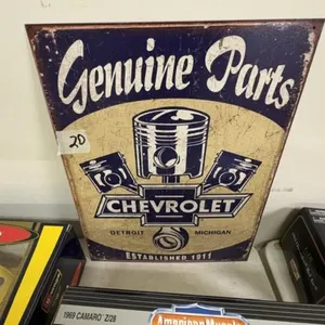 METAL GENUINE PARTS SIGN