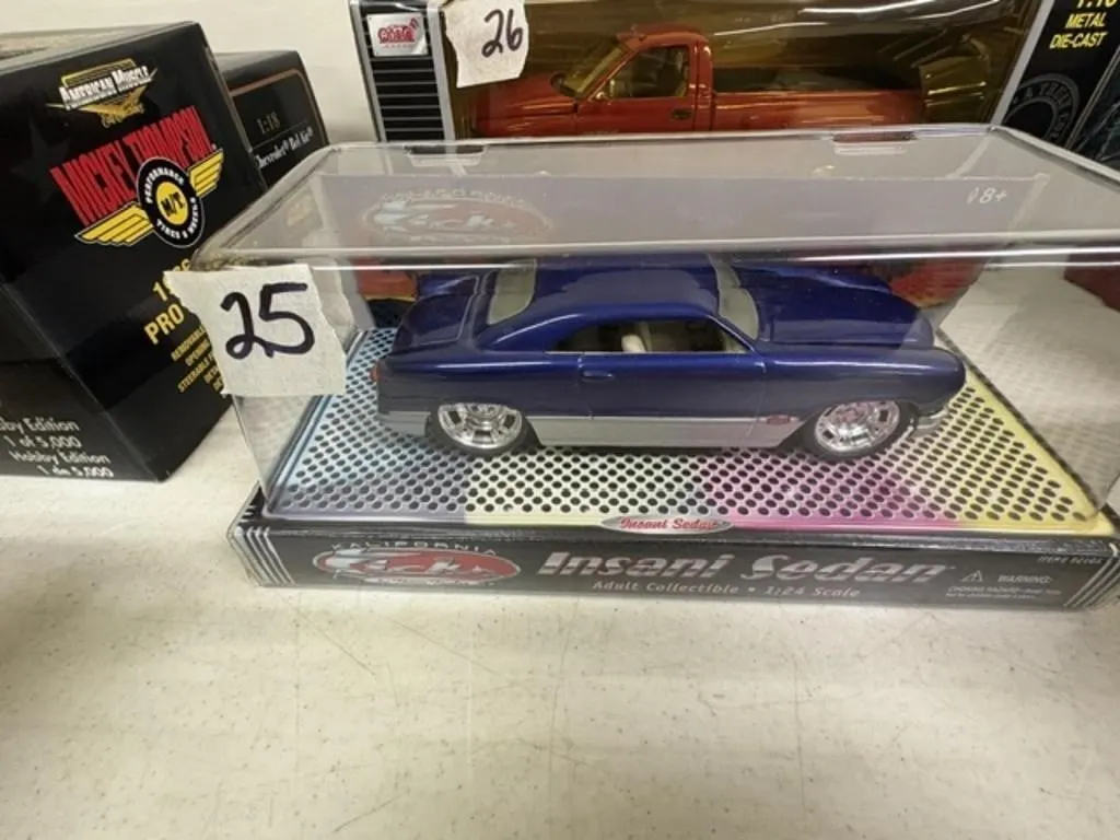 INSANI SEDAN