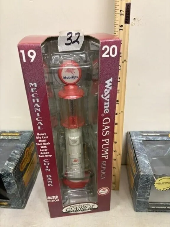 WAYNE GAS PUMP