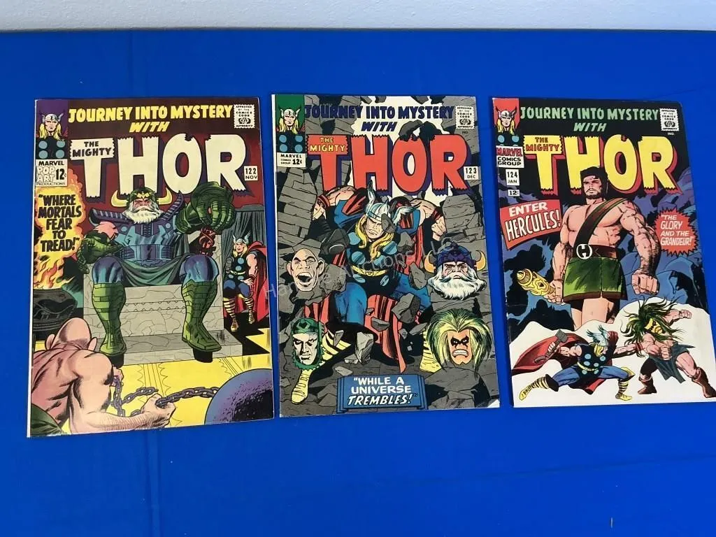 3 Marvel Comics - Thor