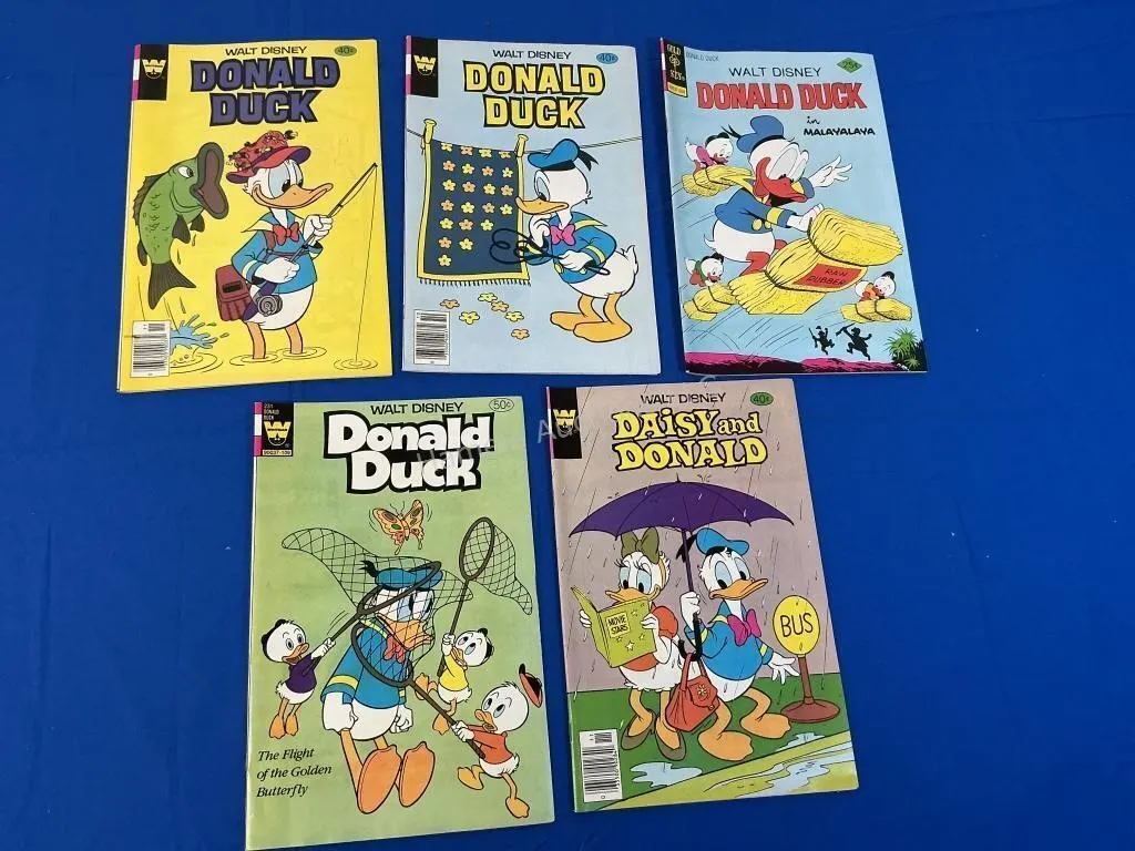 5 Comics - Whitman Donald Duck & Other