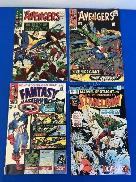 4 Marvel Comics - Avengers #32 & 32 & Others