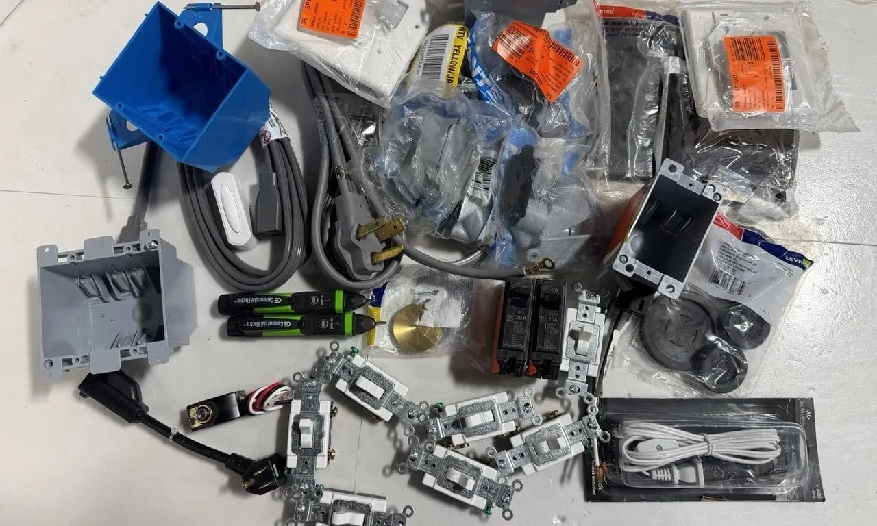 Mixed Lot Of Leviton Electrical Hardware