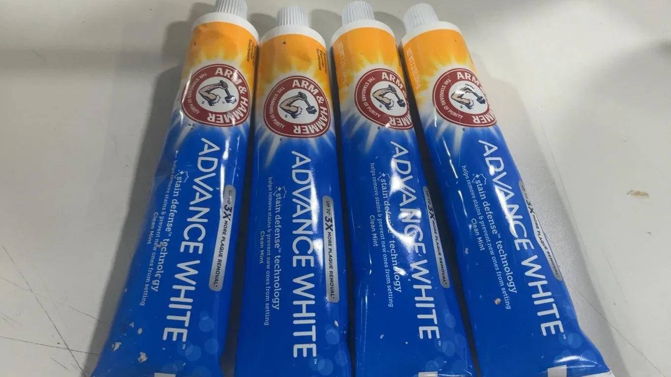 Arm Hammer Advance White Toothpaste 4pk