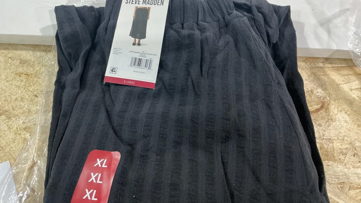 Steve Madden Ribbed Skirt Black XL