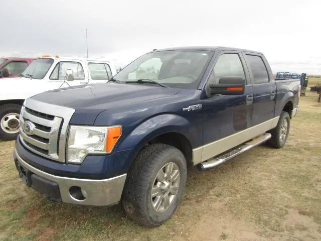 2010 Ford F150 4x4,
