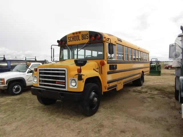 1999 Thomas / International Harvester School Bus