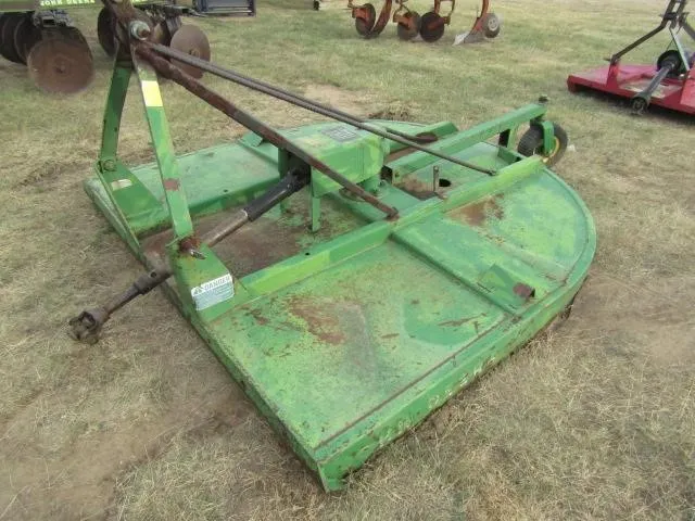 John Deere 6-Ft 3-Pt Rotary Brush Mower