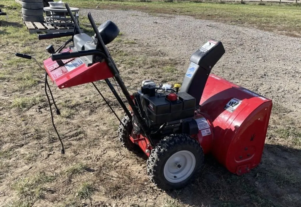 Yard Machines 26" 8 HP Snow Blower