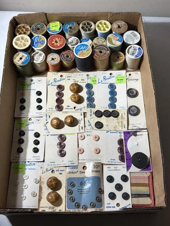 Buttons, Thread