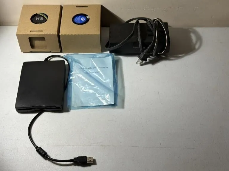 Computer fans, Portable USB Floppy Drive, Radio