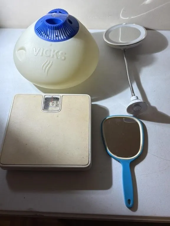 Vicks Humidifier, Scale, Mirrors,